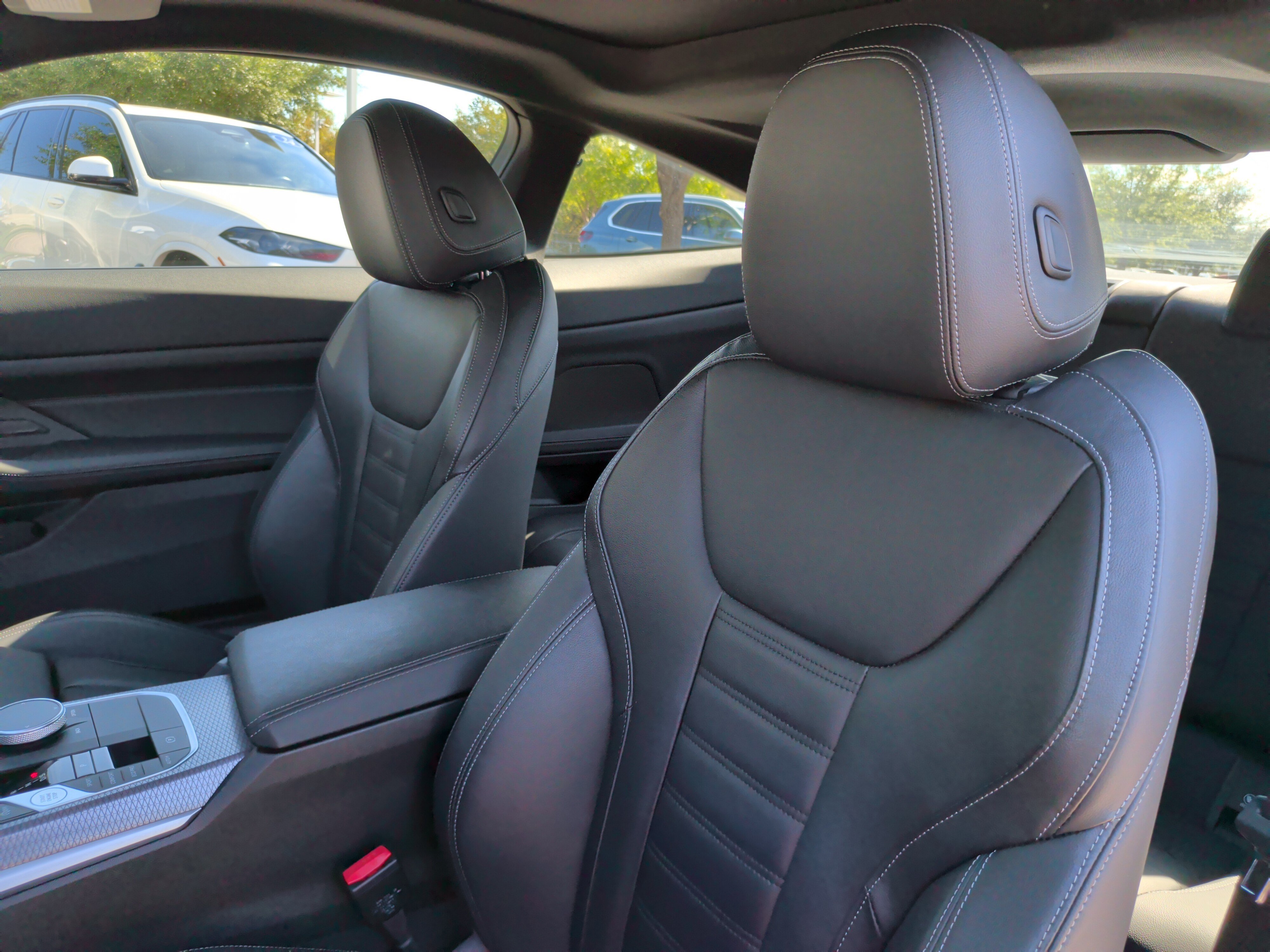 Used 2026 BMW M440i Coupe RWD image 26