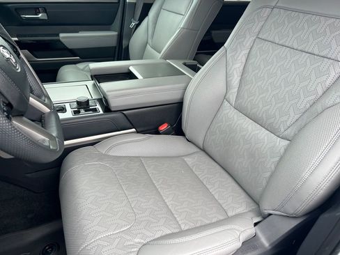 Used 2024 Toyota Sequoia Limited image 11