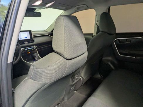 Used 2024 Toyota RAV4 LE AWD/4WD image 35