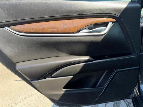 Used 2015 Cadillac XTS Luxury image 14