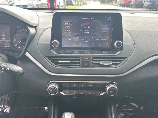Used 2025 Nissan Altima 2.5 S FWD image 18