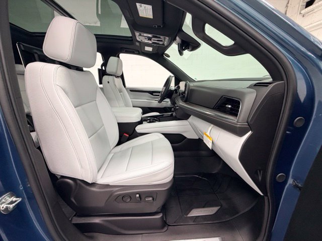 Certified 2025 Chevrolet Tahoe Premier w/ Sun And Tow Package AWD/4WD image 26