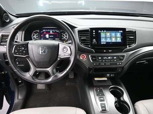 Used 2023 Honda Passport EX-L image 25