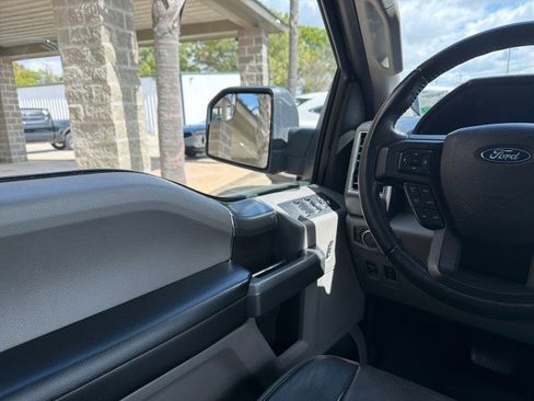 Used 2018 Ford F150 XLT w/ Equipment Group 302A Luxury image 20