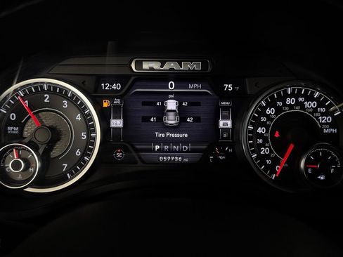 Used 2022 RAM 1500 Big Horn AWD/4WD image 15
