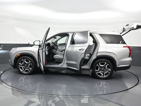 Used 2025 Hyundai Palisade SEL image 36