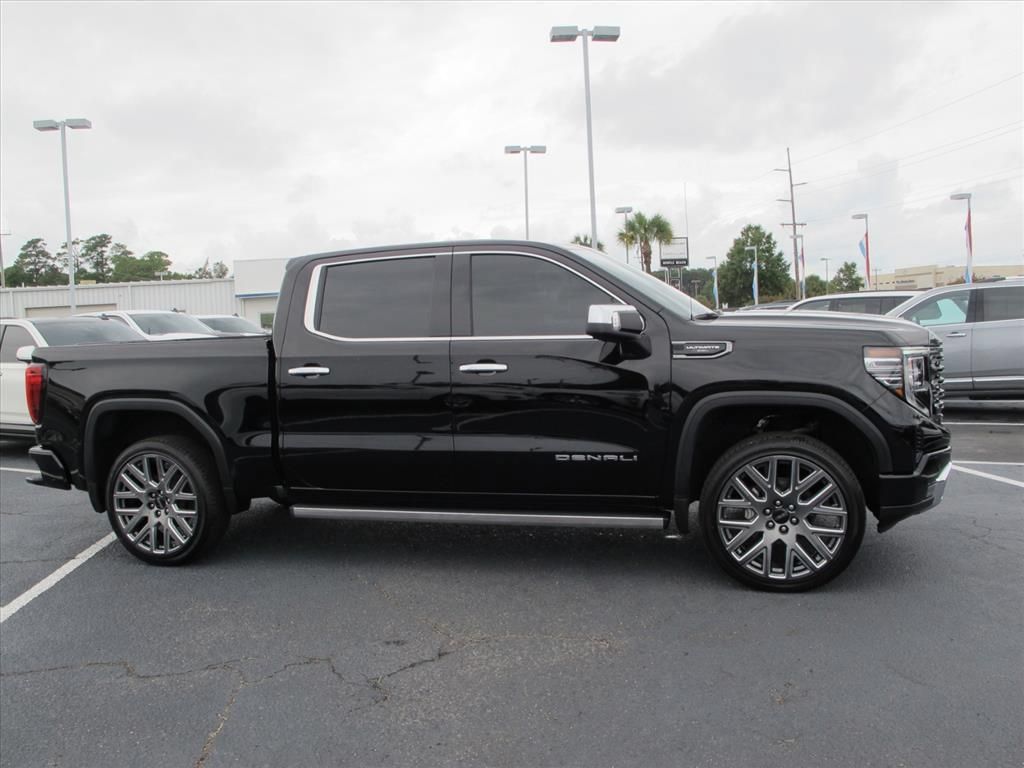 Used 2024 GMC Sierra 1500 Denali Ultimate AWD/4WD image 2