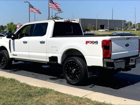 Used 2023 Ford F350 Lariat w/ Lariat Ultimate Package AWD/4WD image 2