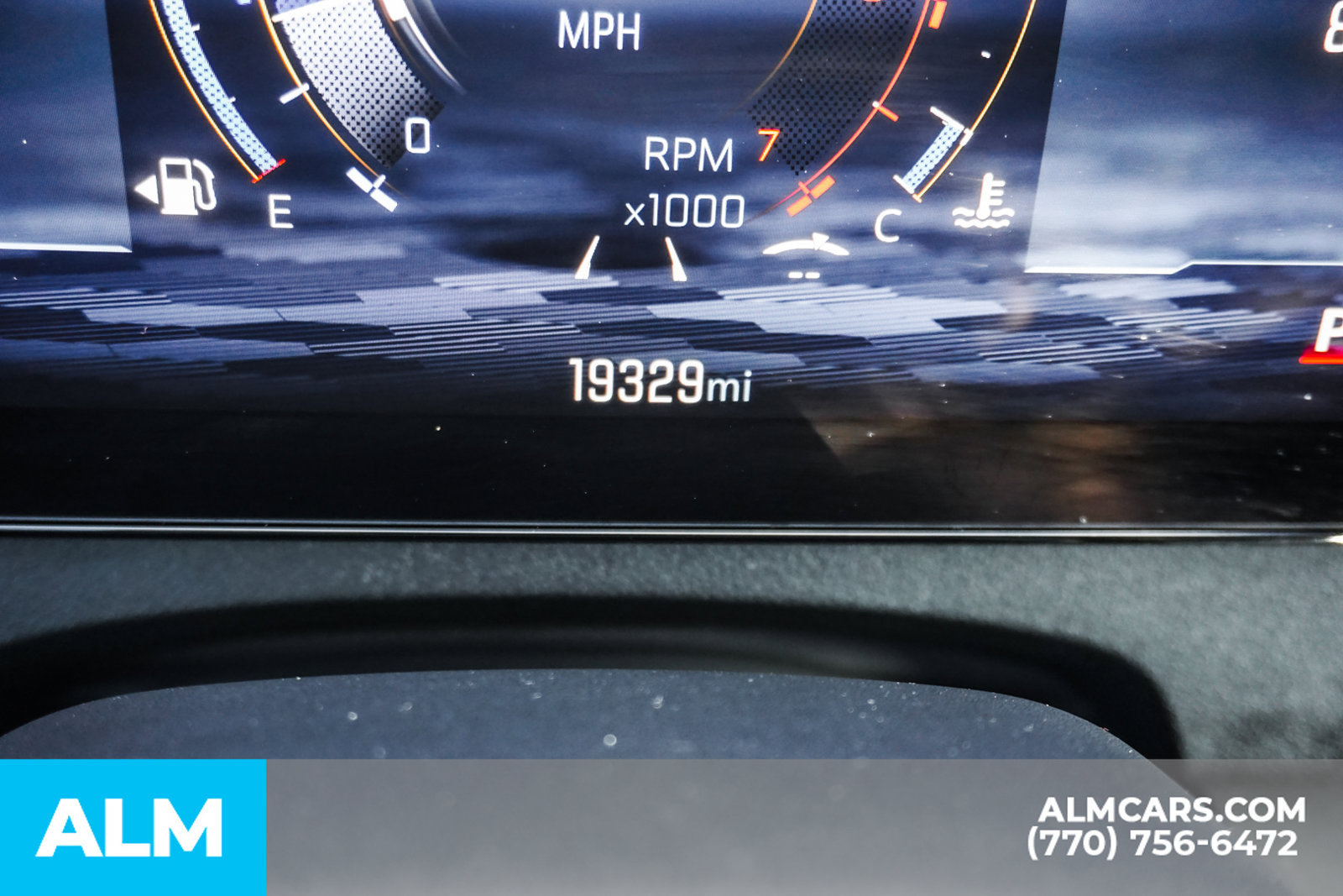 Used 2025 Chevrolet Traverse LT w/ LPO, Floor Liner Package FWD image 60