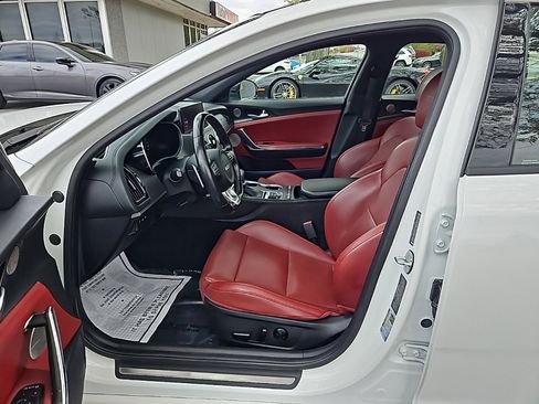 Used 2023 Kia Stinger GT-Line w/ Sun & Sound Package image 17