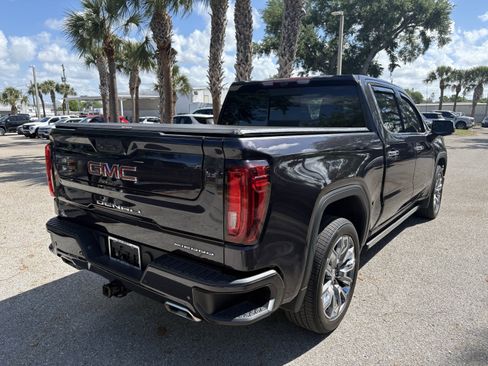 Used 2023 GMC Sierra 1500 Denali w/ Denali Reserve Package image 7