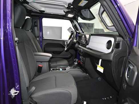 New 2026 Jeep Gladiator Willys image 37