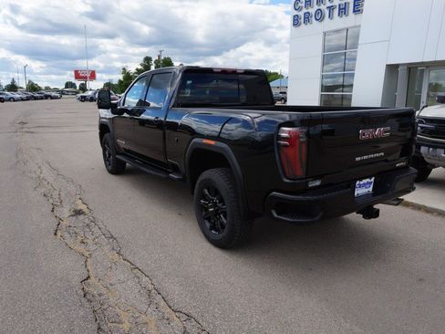 Used 2026 GMC Sierra 3500 AT4 w/ AT4 Premium Plus Package AWD/4WD image 2