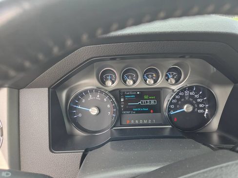 Used 2016 Ford F250 Lariat w/ Lariat Interior Package AWD/4WD image 29
