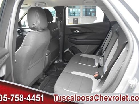New 2026 Chevrolet TrailBlazer LT w/ Convenience Package FWD image 17