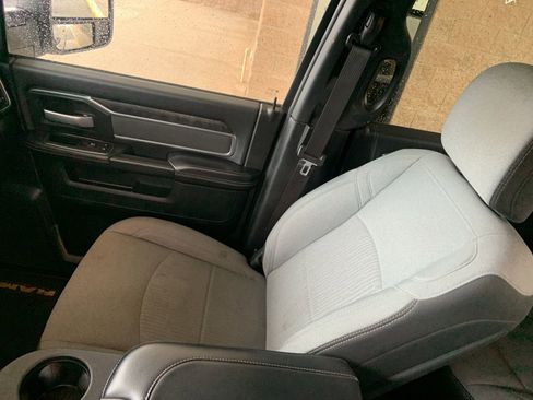 Used 2024 RAM 2500 Big Horn image 22