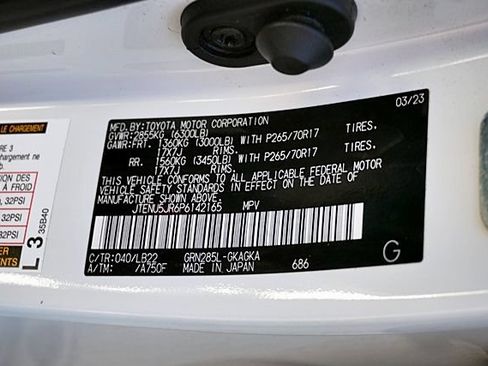 Used 2023 Toyota 4Runner SR5 Premium AWD/4WD image 36