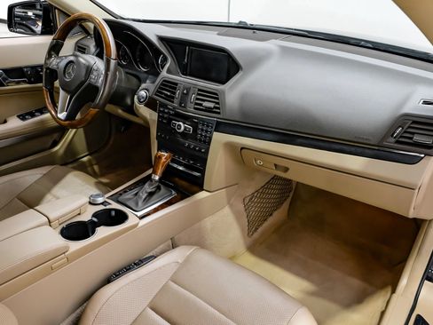 Used 2012 Mercedes-Benz E 350 Cabriolet image 19