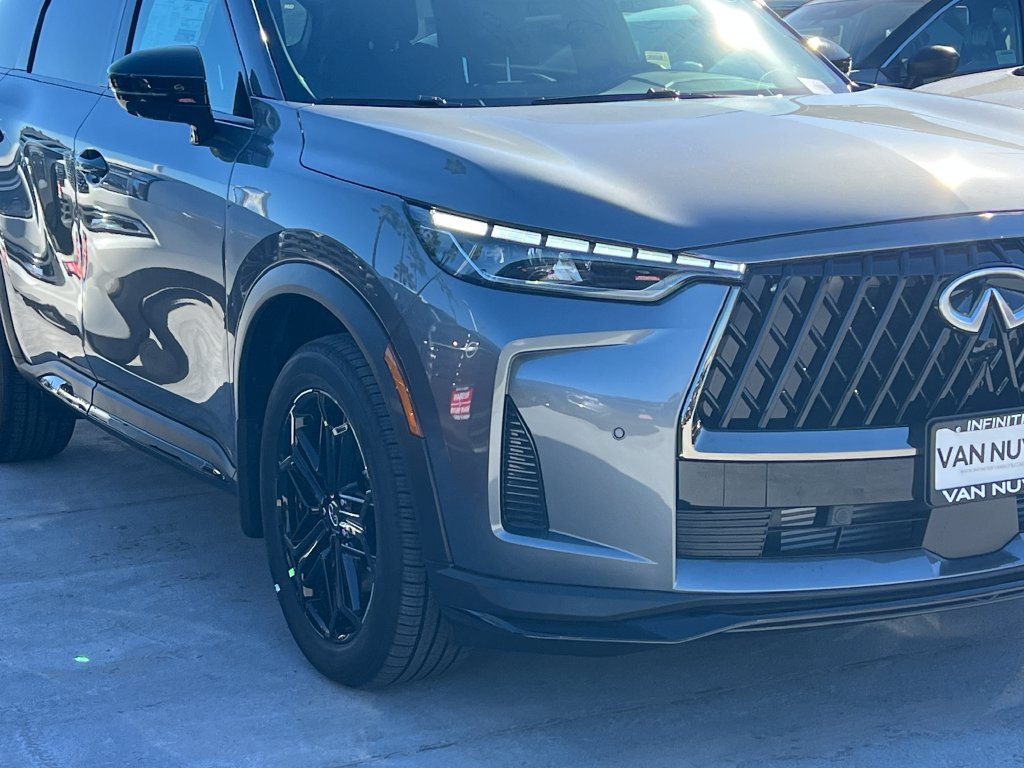 New 2027 INFINITI QX60 Luxe w/ Family Package FWD image 9
