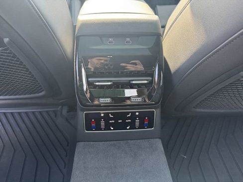 Used 2026 Audi A6 Premium Plus w/ Premium Plus Package image 16