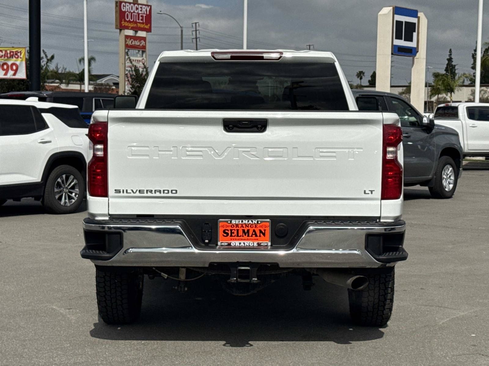 Used 2025 Chevrolet Silverado 2500 LT w/ Convenience Package AWD/4WD image 6