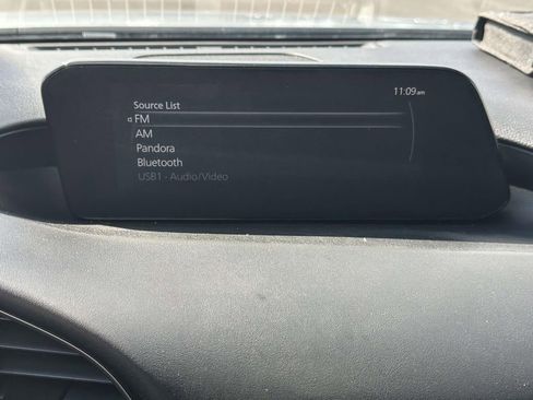 Used 2019 MAZDA MAZDA3 Base image 17