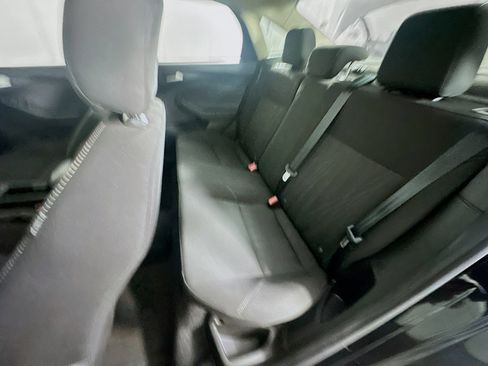 Used 2017 Ford Focus SEL image 26