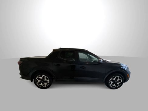 Used 2022 Hyundai Santa Cruz Limited AWD/4WD image 9