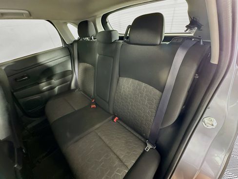 Used 2020 Mitsubishi Outlander Sport ES FWD image 23