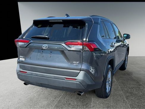 Certified 2023 Toyota RAV4 XLE w/ Convenience Package AWD/4WD image 7