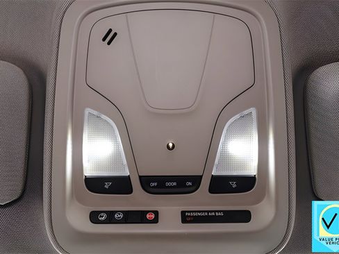 Used 2014 Chevrolet Impala LT image 19