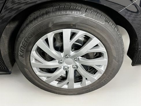 Used 2024 Honda Civic LX image 11