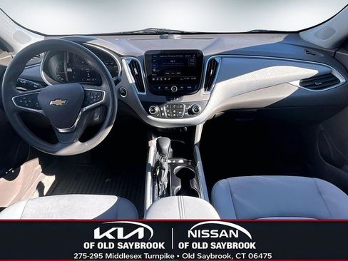 Used 2023 Chevrolet Malibu LT image 7