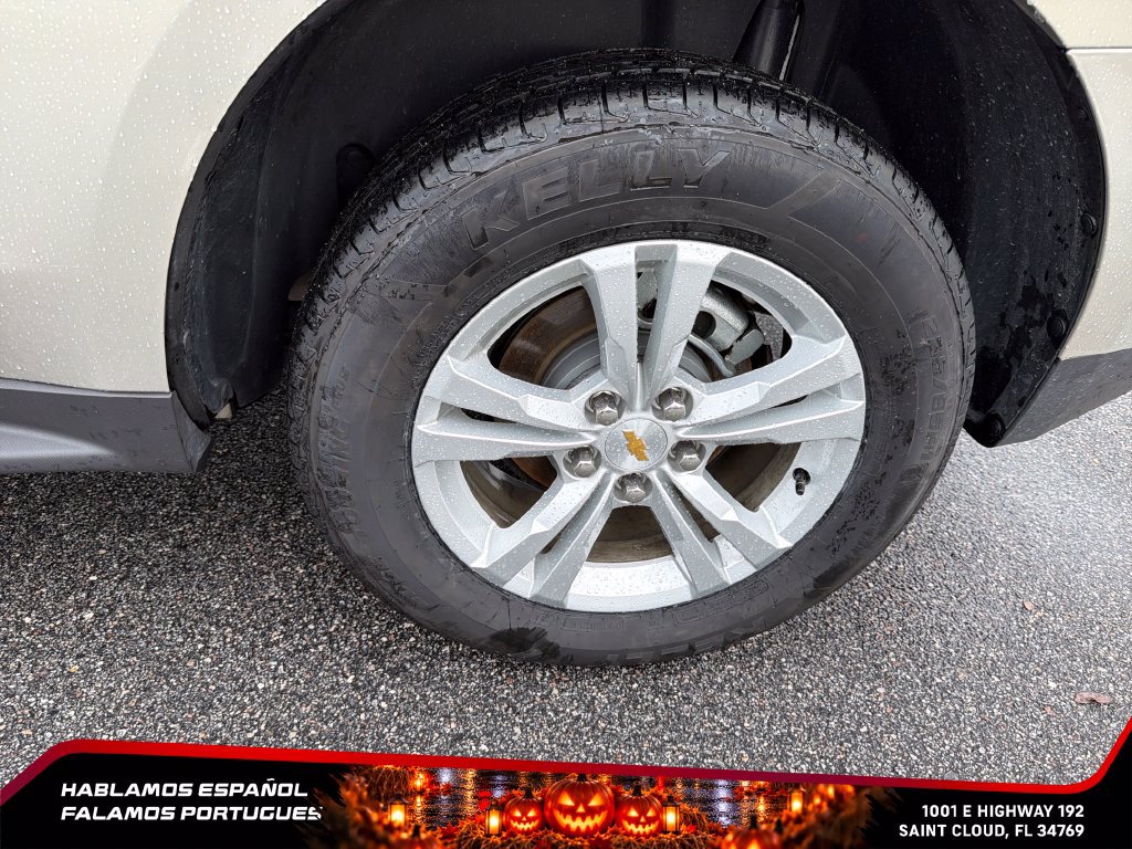 Used 2010 Chevrolet Equinox LT w/ Vehicle Interface Package FWD image 11