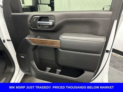 Used 2022 Chevrolet Silverado 2500 High Country w/ Z71 Off-Road Package AWD/4WD image 16