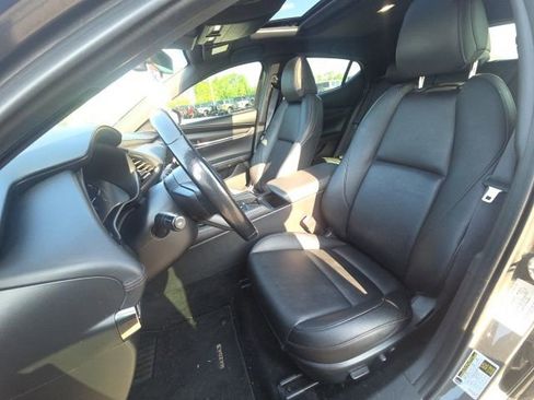 Used 2021 MAZDA MAZDA3 s FWD image 21
