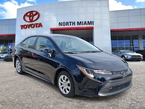 Used 2026 Toyota Corolla LE FWD image 1