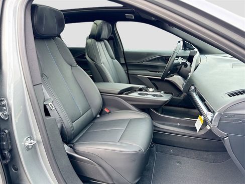 New 2026 Cadillac Lyriq Premium Sport image 29