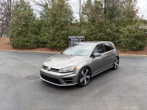 Used 2016 Volkswagen Golf 4dr HB Man w/DCC/Nav image 3