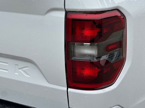 New 2025 Ford Maverick Lobo image 7