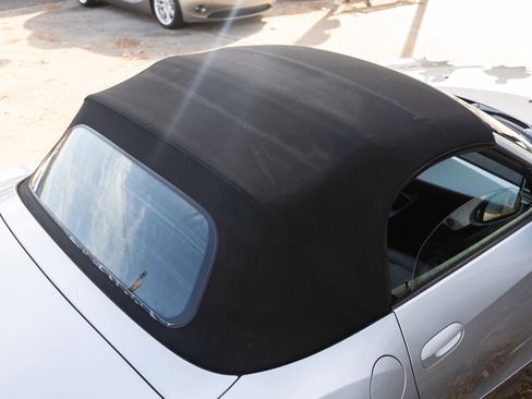 Used 2007 BMW Z4 3.0si image 17