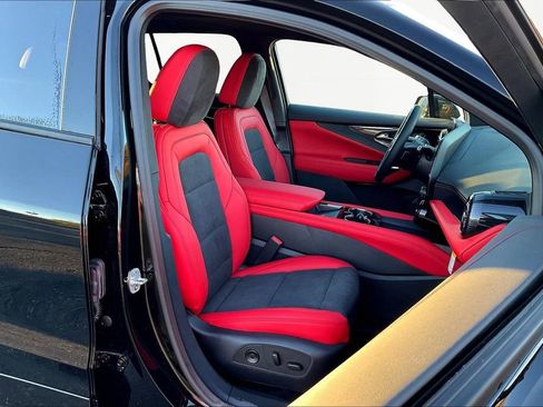 New 2026 Chevrolet Blazer EV RS image 13