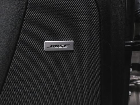 Used 2021 GMC Yukon Denali w/ Denali Premium Package image 16