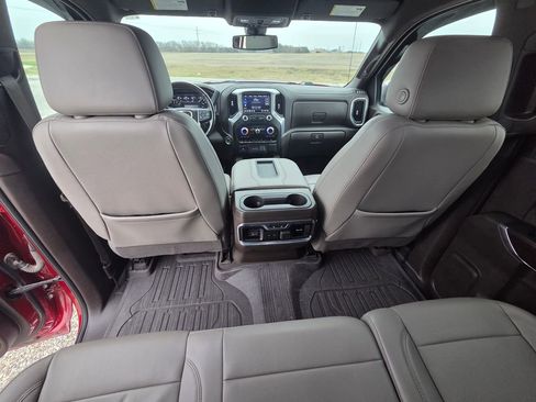 Used 2021 GMC Sierra 1500 SLT w/ SLT Premium Plus Package AWD/4WD image 31