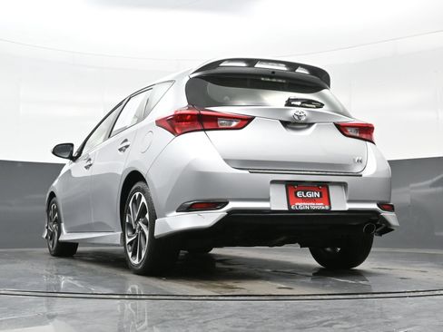 Used 2018 Toyota Corolla iM w/ All-Weather Mat Package image 25
