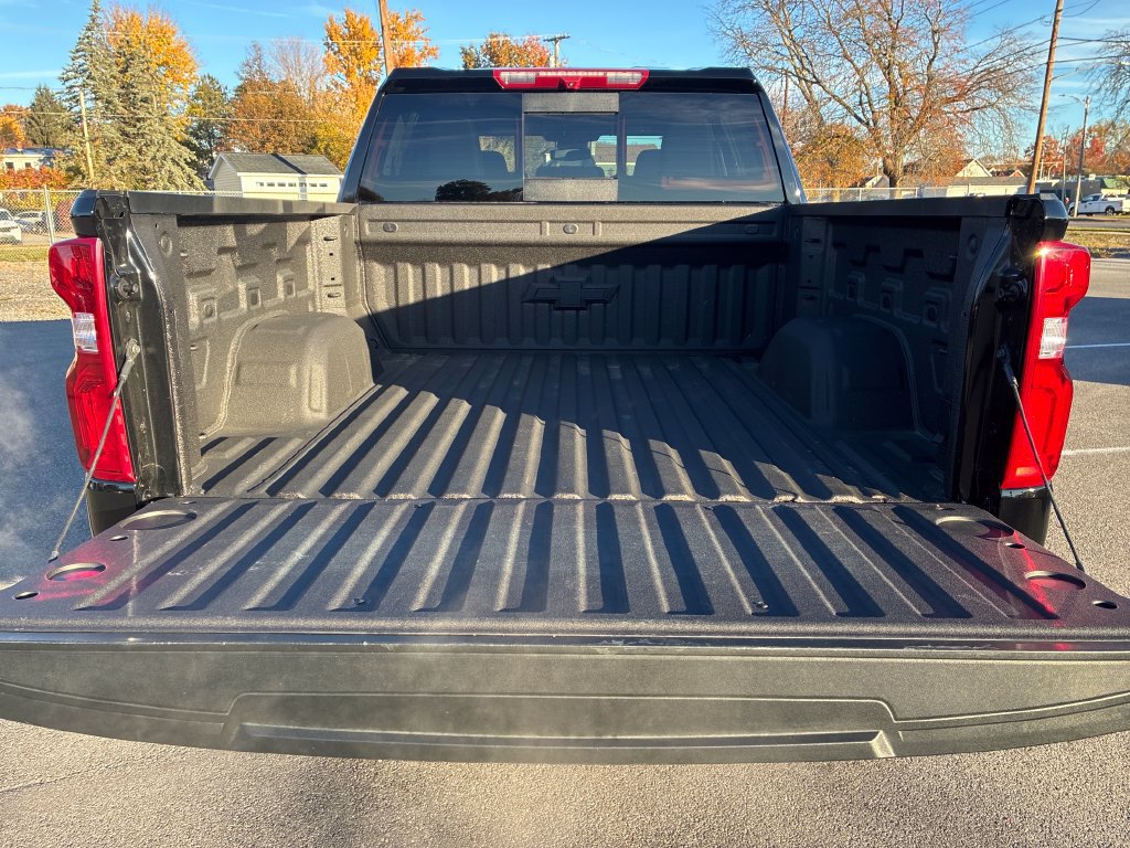 Used 2026 Chevrolet Silverado 1500 LT Trail Boss w/ Safety Package AWD/4WD image 37