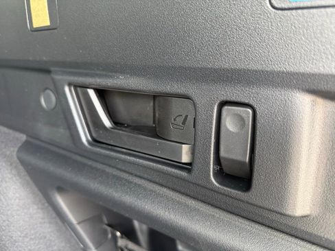 New 2026 Subaru Outback Premium image 31