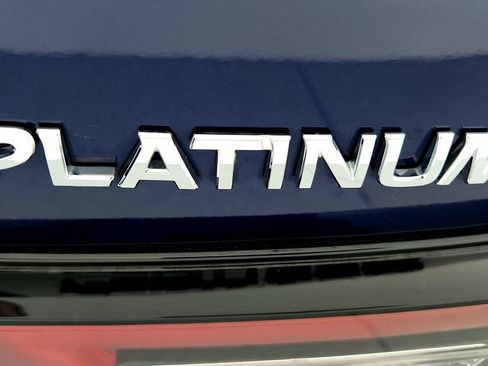 Used 2023 Nissan Maxima Platinum w/ Sport Mat Group FWD image 14