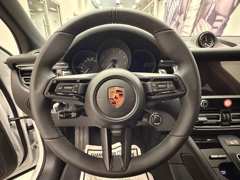 New 2026 Porsche Macan S image 19