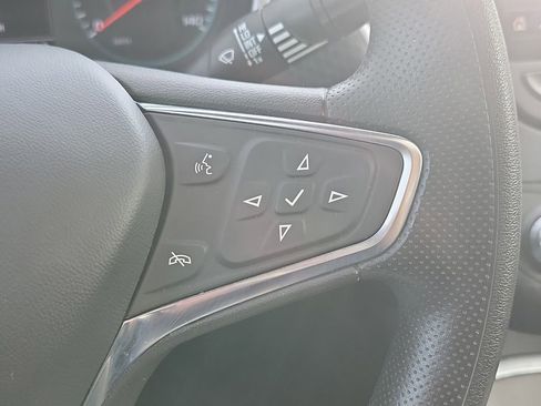 Used 2023 Chevrolet Malibu LT FWD image 26